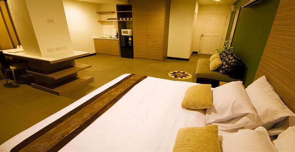 Mooks Residence Pattaya Esterno foto