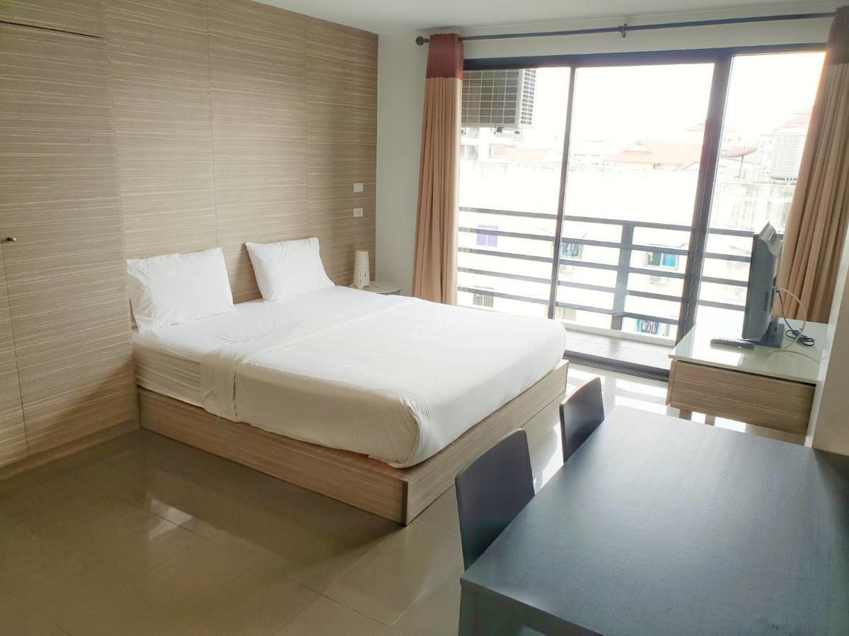 Mooks Residence Pattaya Esterno foto